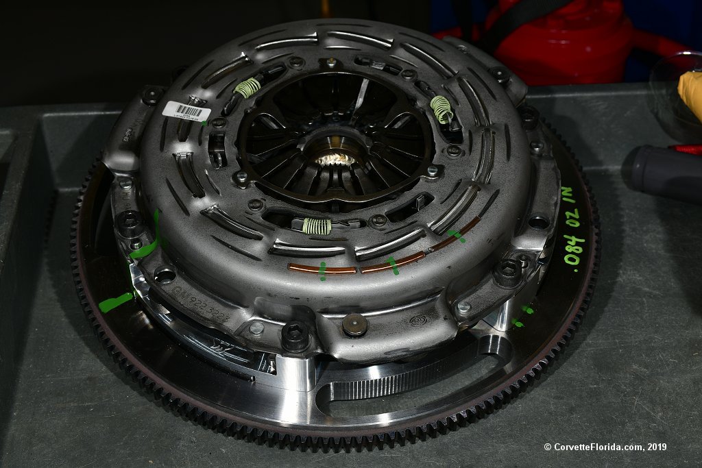Monster_LT1S_triple_02.jpg