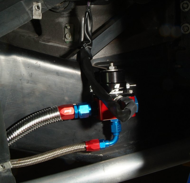 aeromotive_fpr_30.jpg
