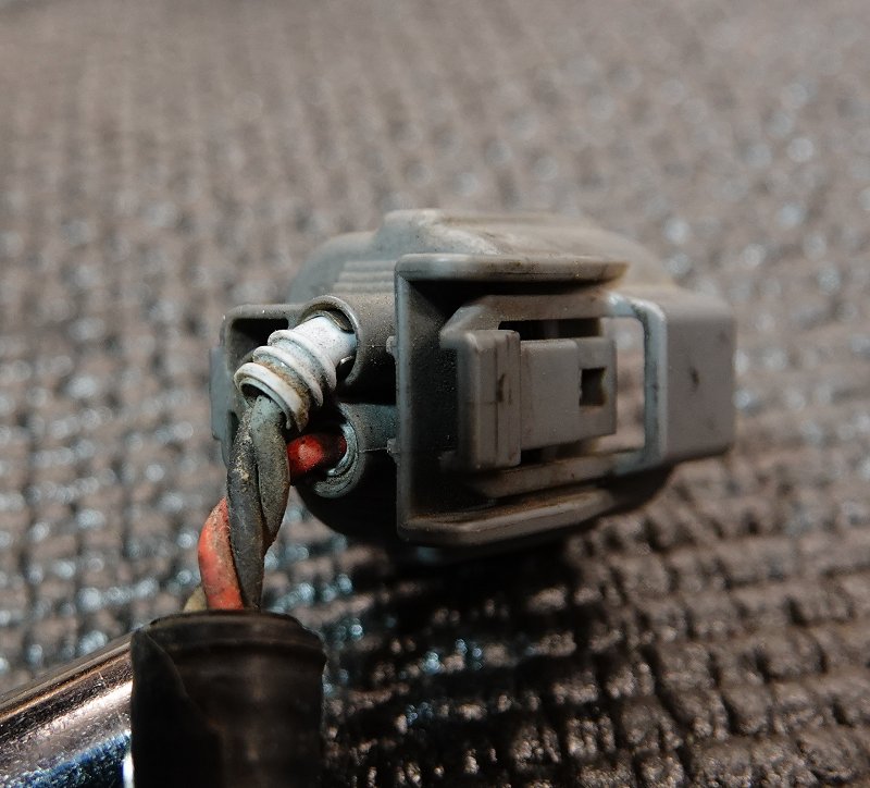 brake_pressure_sensor_plug_11.jpg
