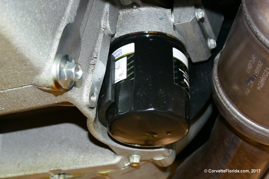 c6z_oil_leak_06.jpg