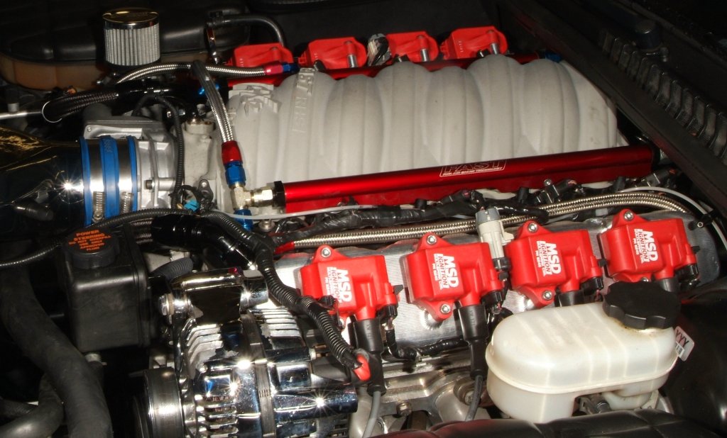 engine_dside01.jpg