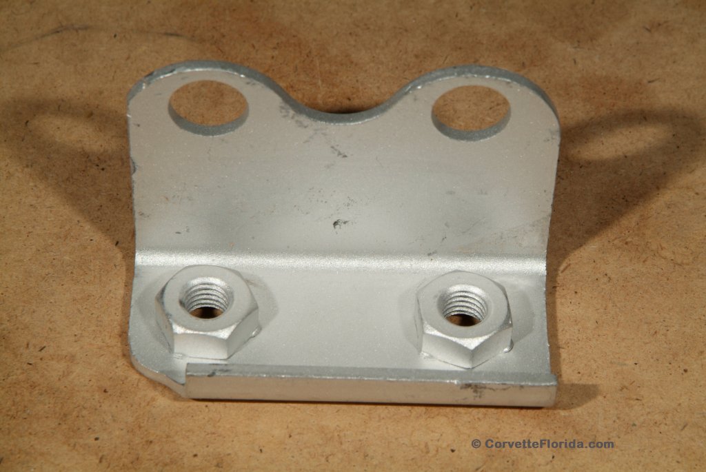 exhaust_bracket_01.jpg