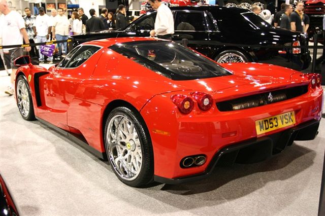 ferrari02.jpg