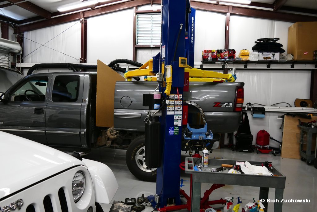 fuel_pump_removal_05.jpg