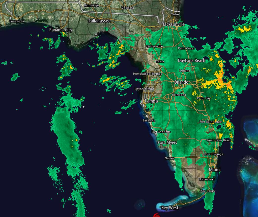 hermine_1100pm_radar.gif