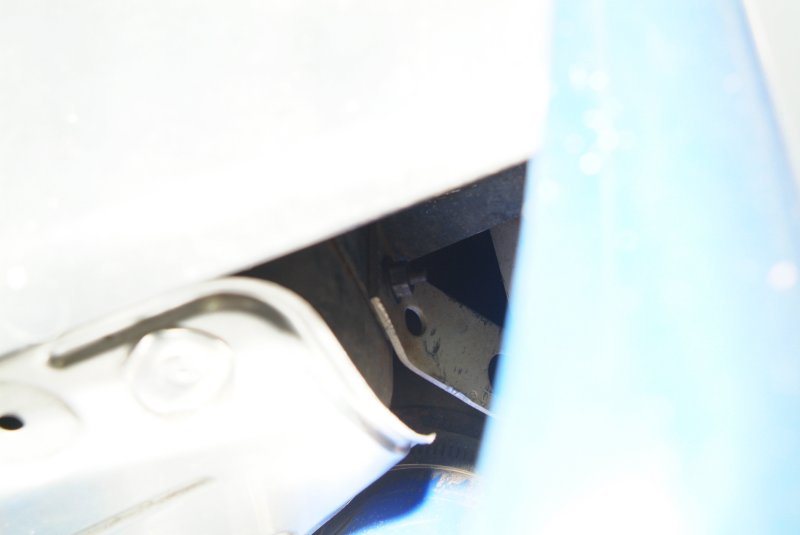 sts_mounting_bolt_ds.jpg
