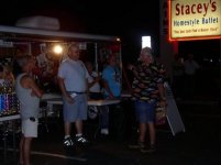 Hooters Cruzin 046.jpg