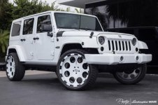jeep_big_wheels_01.jpg