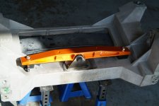 brace01.jpg
