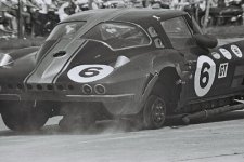 Sebring12Hr_03_65_1376-vi.jpg