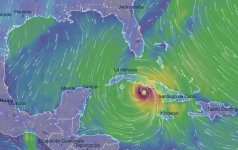 hurricane_forecast_10242020_01.JPG