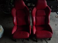 seats 001.jpg