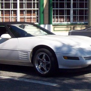 93 Vert at Space Coast Corvette Show
