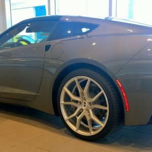 C7 Stingray on XO Verona on Toyo S4