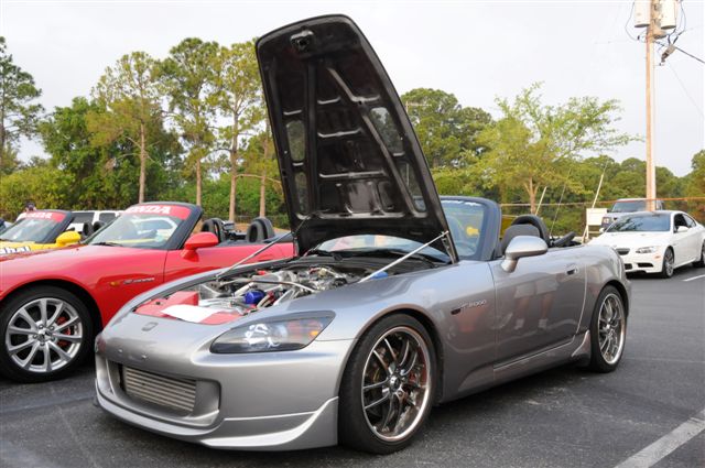 duPont Registry