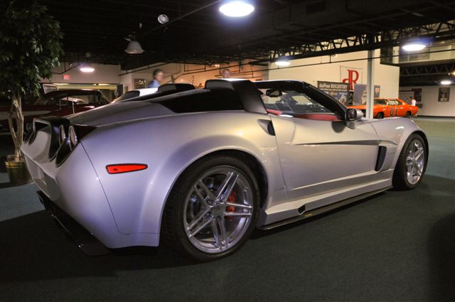 duPont Registry