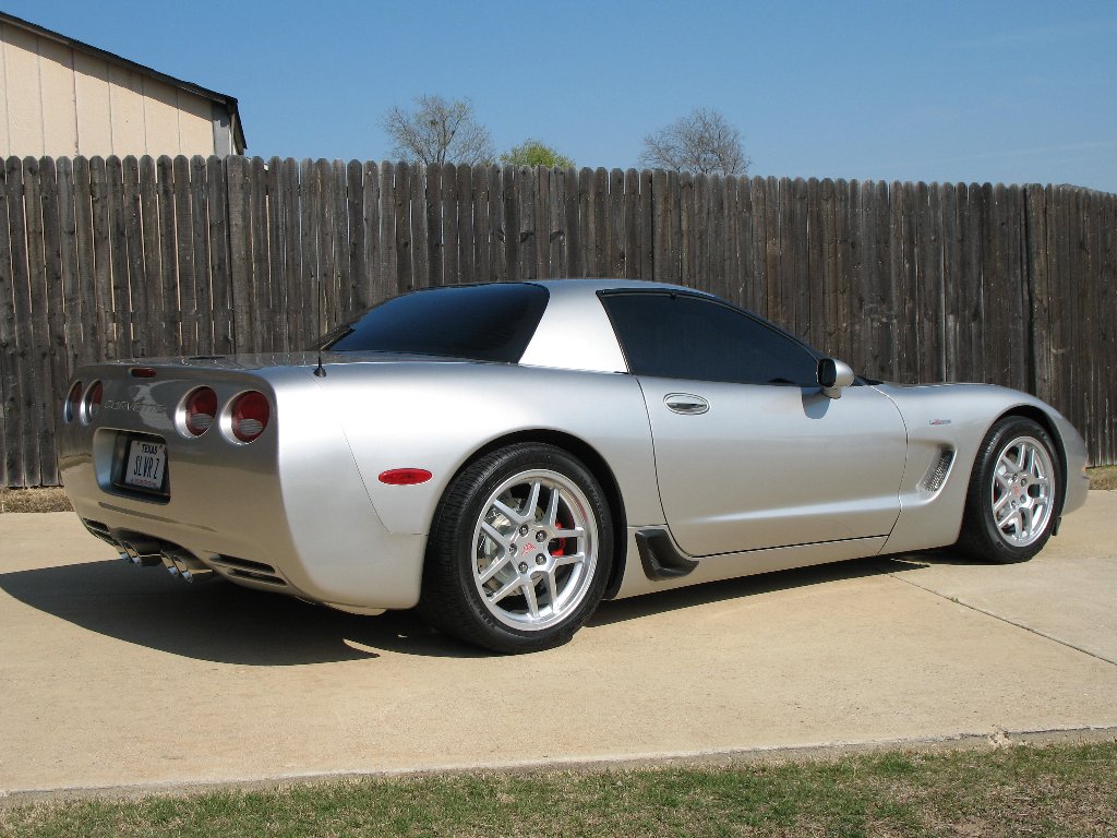 MS Z with painted silver wheels